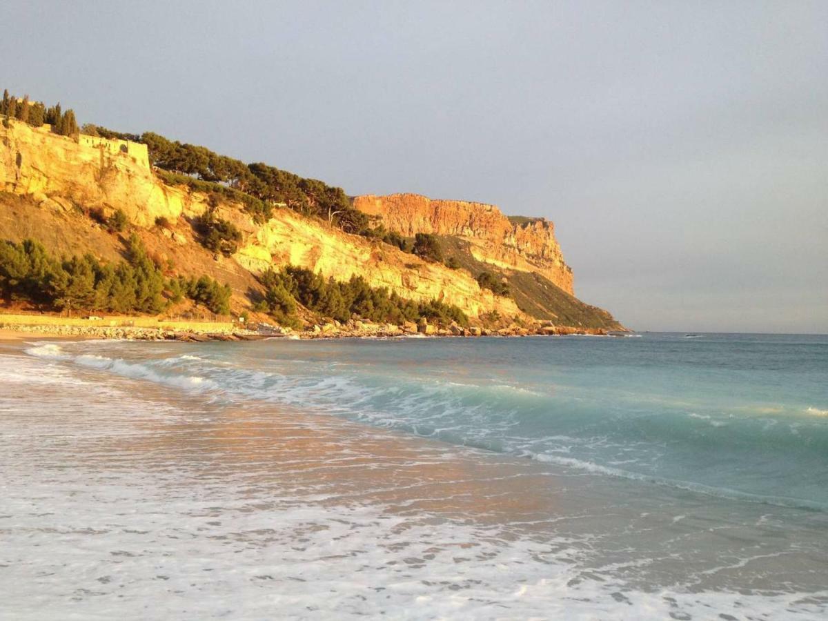 Clos Sainte Devote كاسيس المظهر الخارجي الصورة